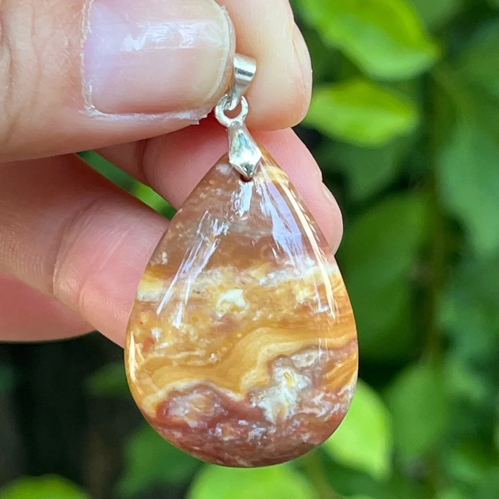 Sterling silver Alashan agate teardrop‎ pendant 1547